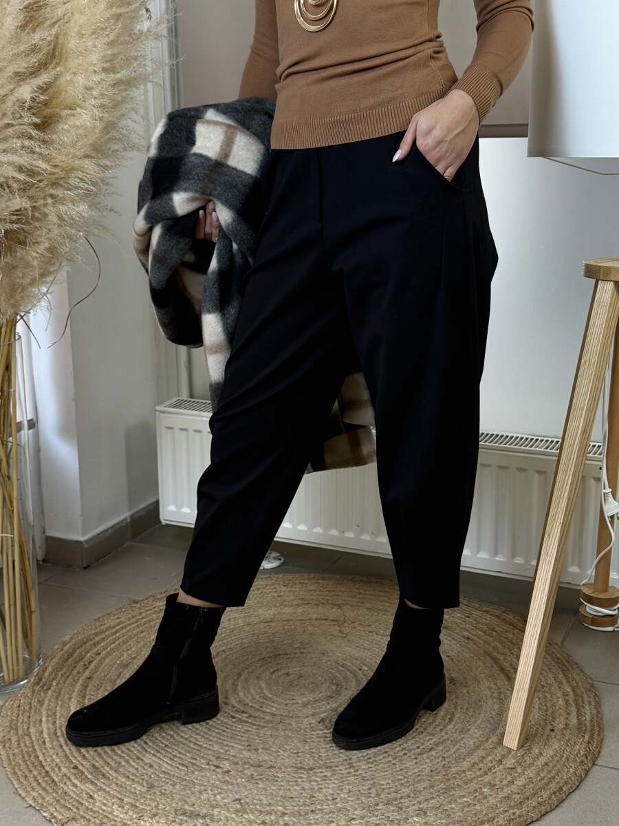 Zsebes mom fit nadrág - fekete - Kép 12