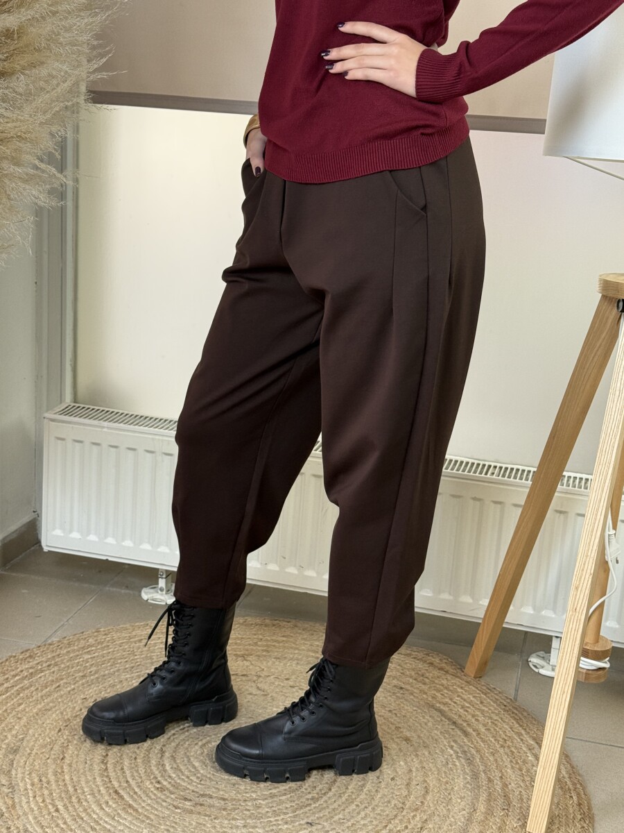 Zsebes mom fit nadrág - csokibarna - Kép 8