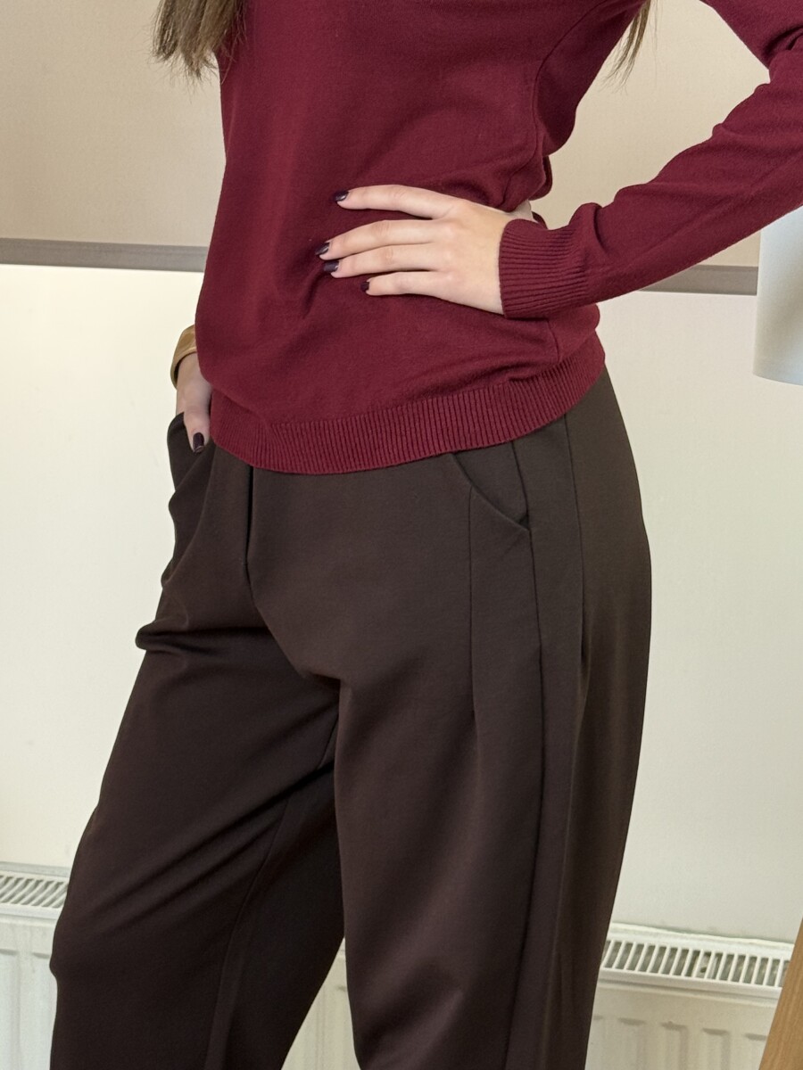 Zsebes mom fit nadrág - csokibarna - Kép 4