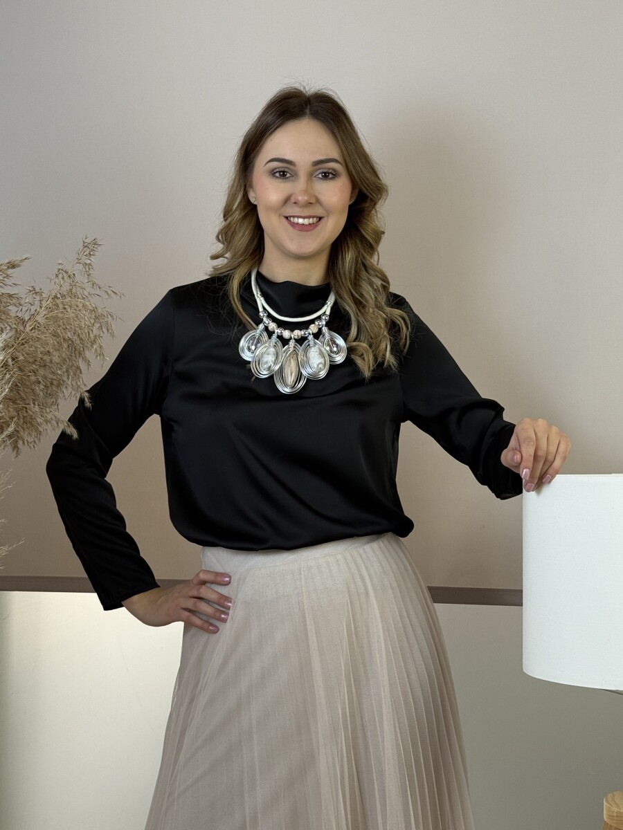 Álló nyakú szatén hatású blúz - fekete - Kép 11