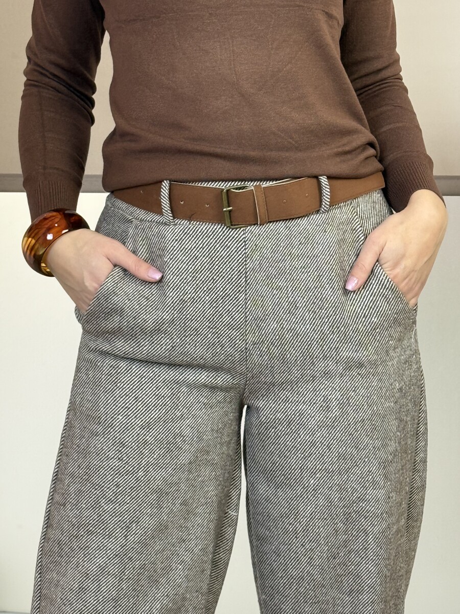 Mom fit szövetnadrág - camel - Kép 11