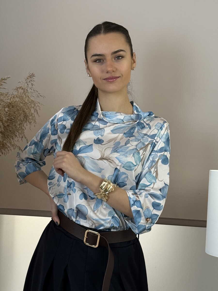 Szatén hatású mintás blúz - világoskék - Kép 2