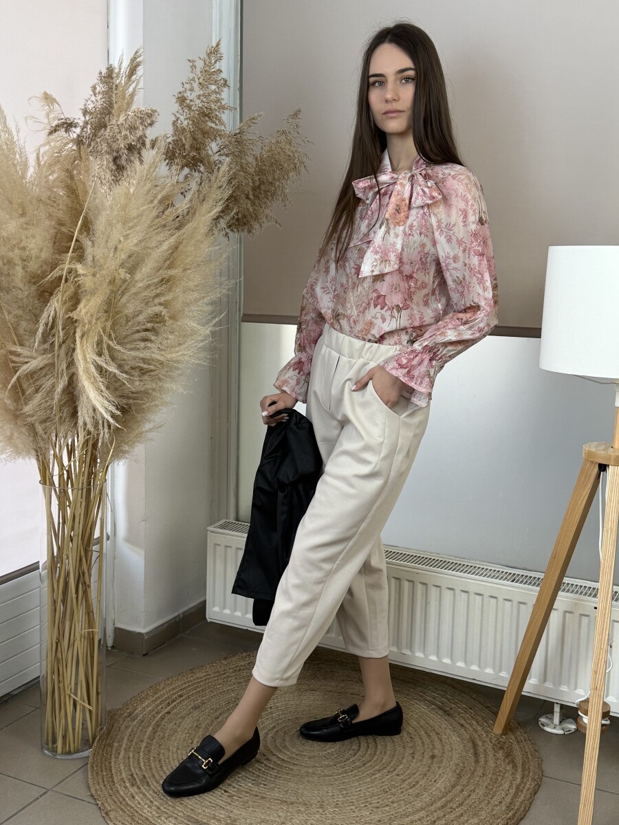 Virágos blúz masnival - rózsaszín - Kép 3