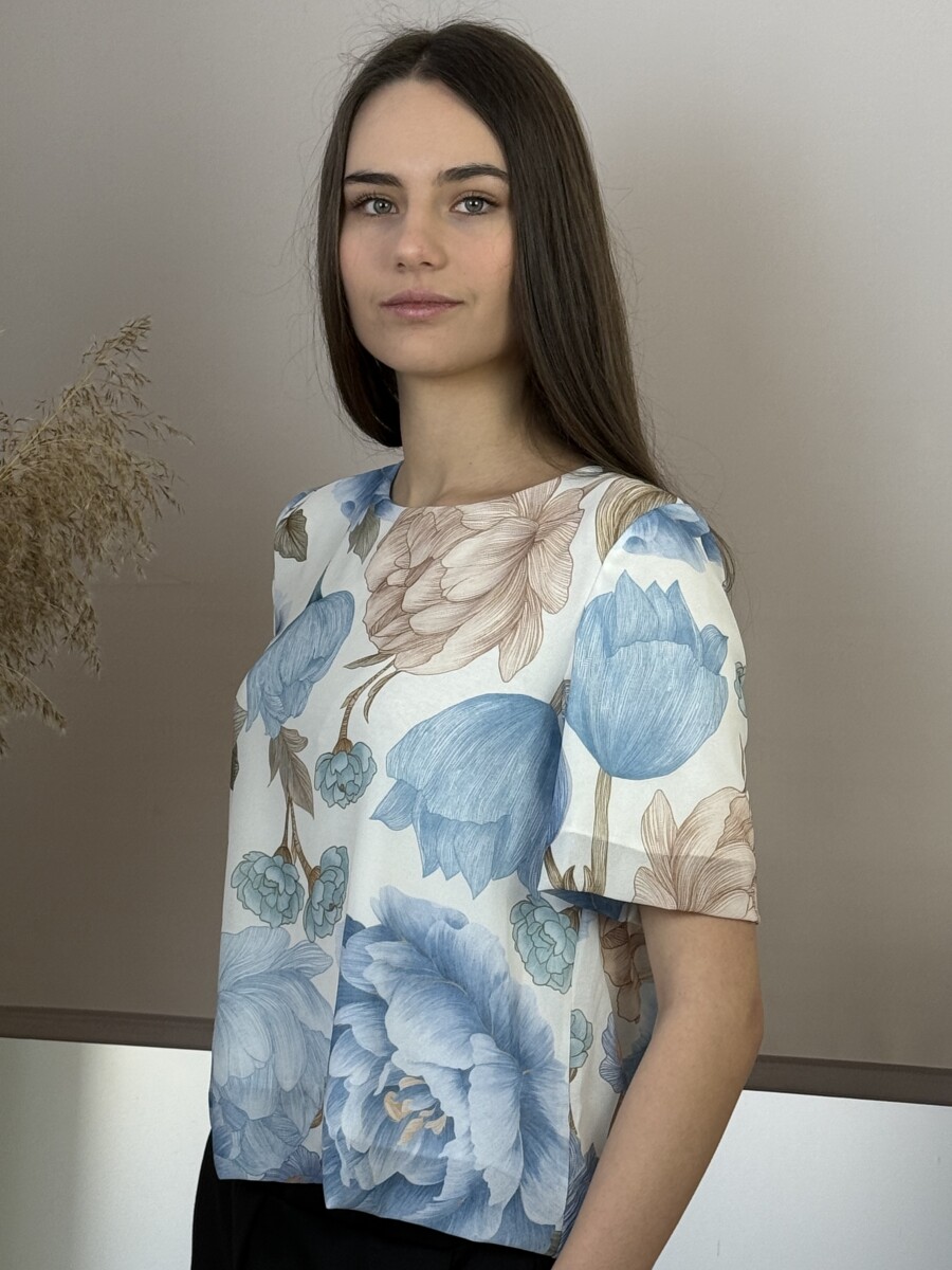 Virágmintás blúz kötővel - világoskék - Kép 6