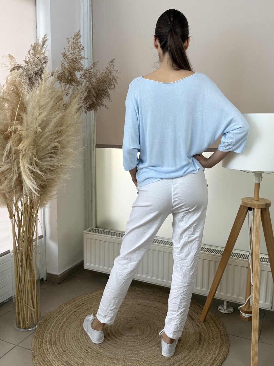 Denevérujjas köves pulóver - világoskék - Kép 12