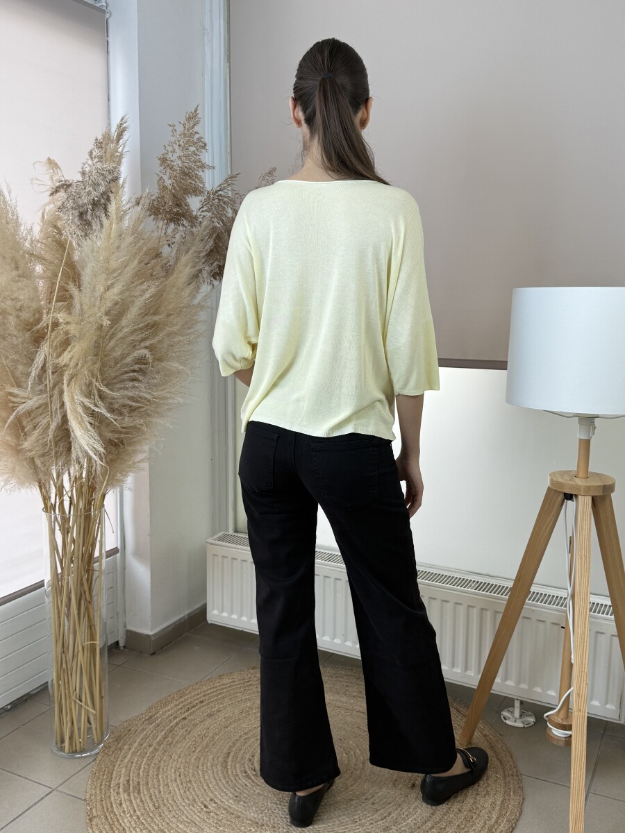 Denevérujjas köves pulóver - sárga - Kép 15