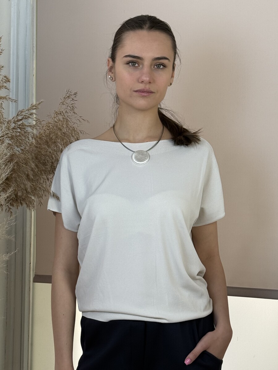 Rövid ujjú vékony felső