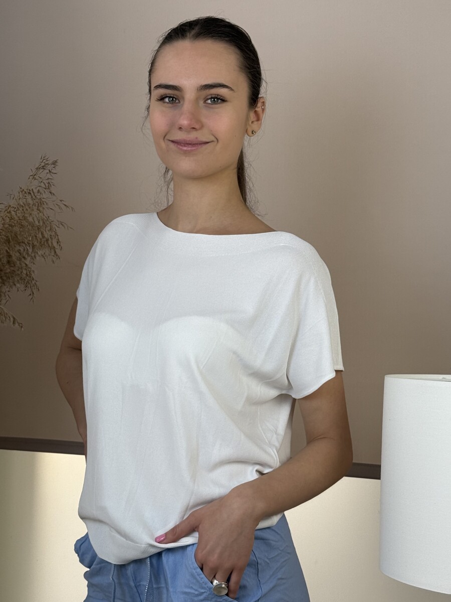 Rövid ujjú vékony felső