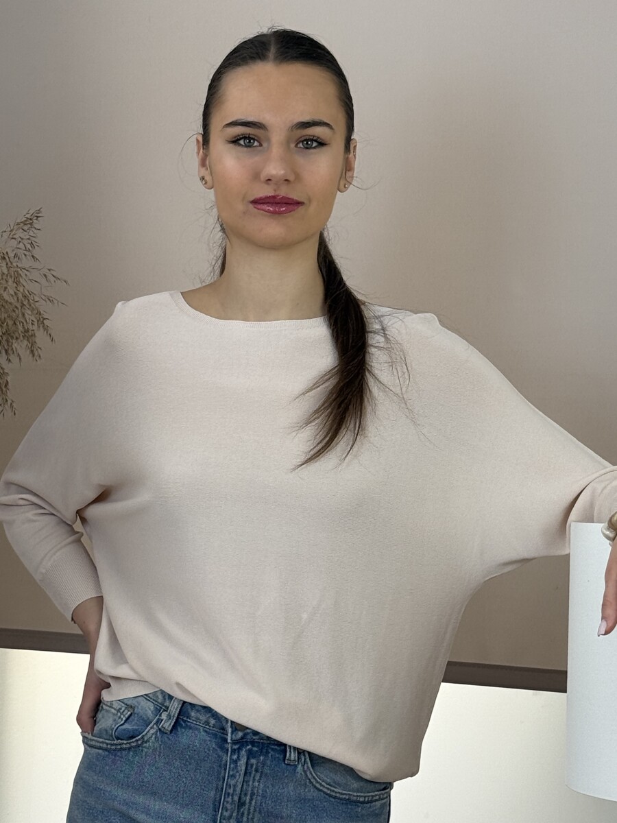 Vékony kötött pulóver