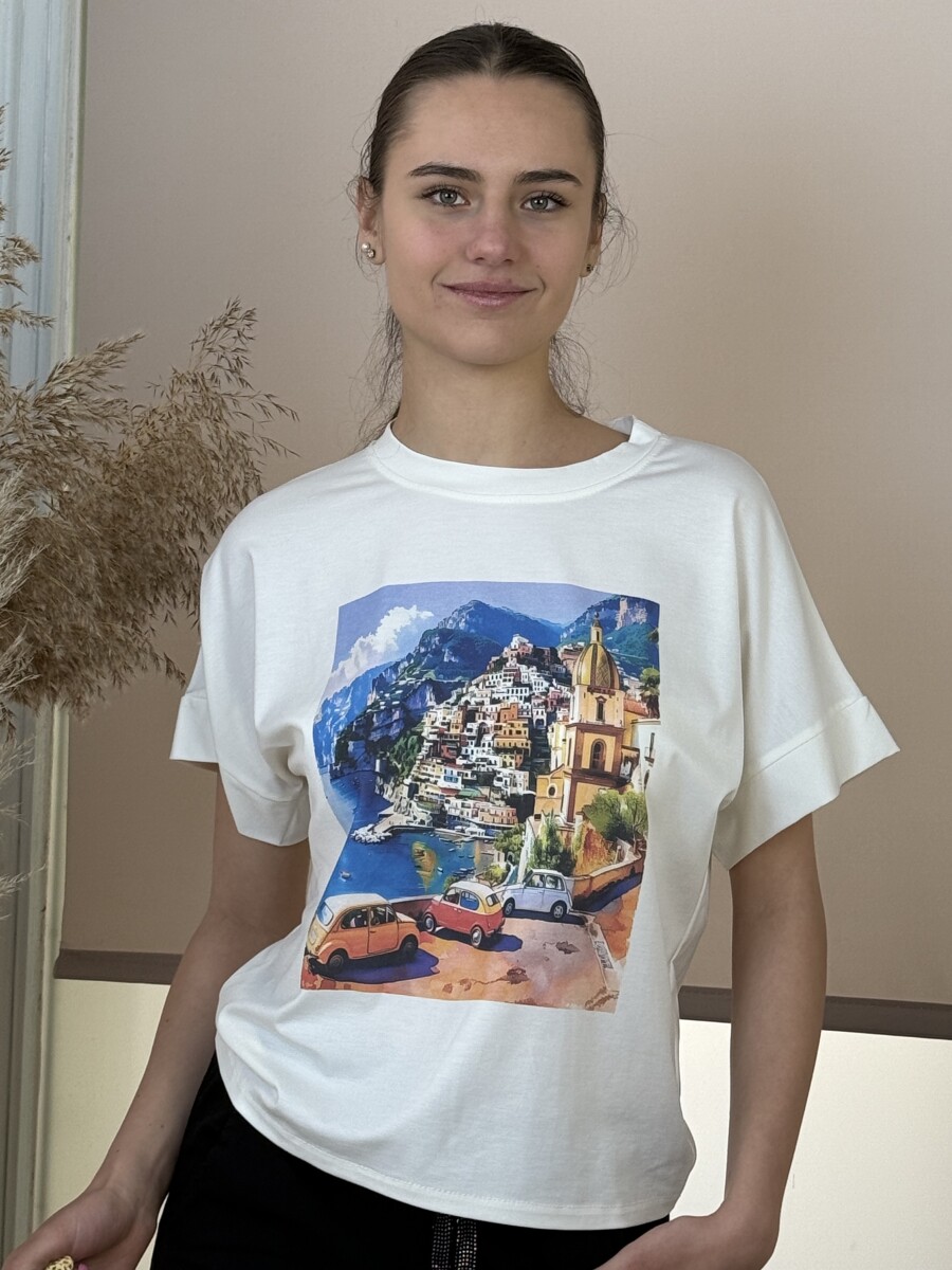 T ujjú póló