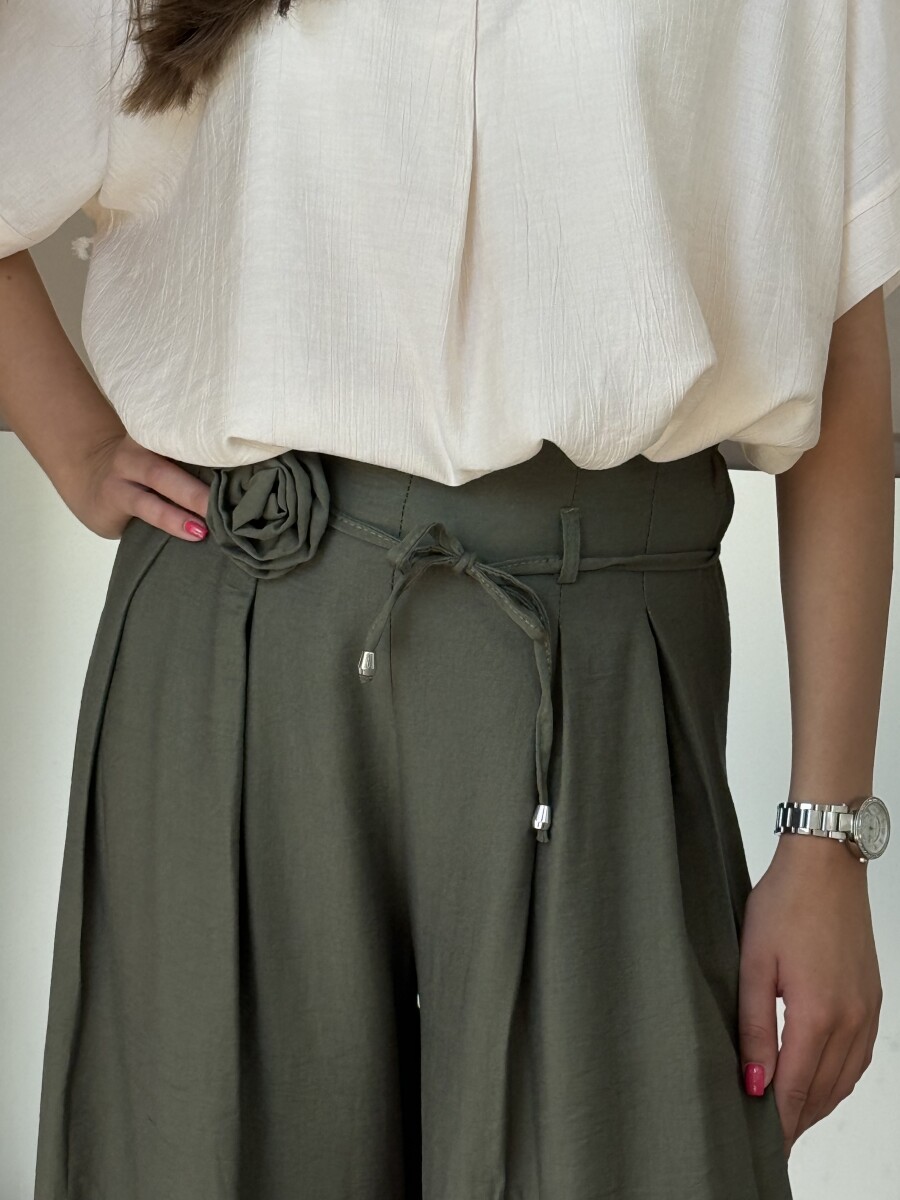 Bőszárú nadrág brossal - khaki - Kép 5