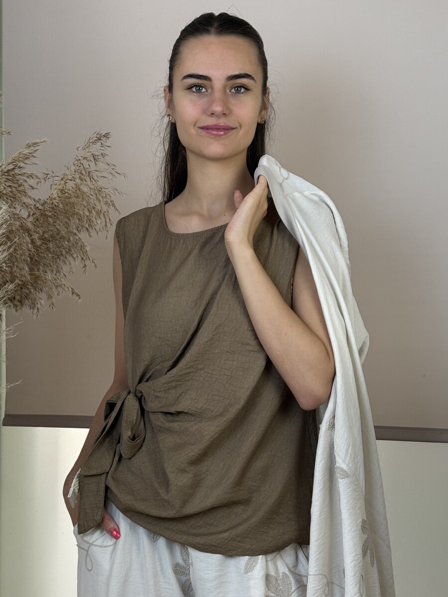 Ujjatlan kötős blúz - karamell - Kép 2