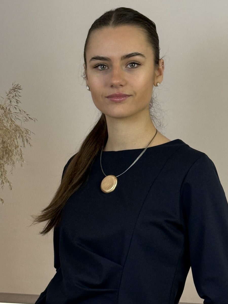 Karcolt kör medálos nyaklánc