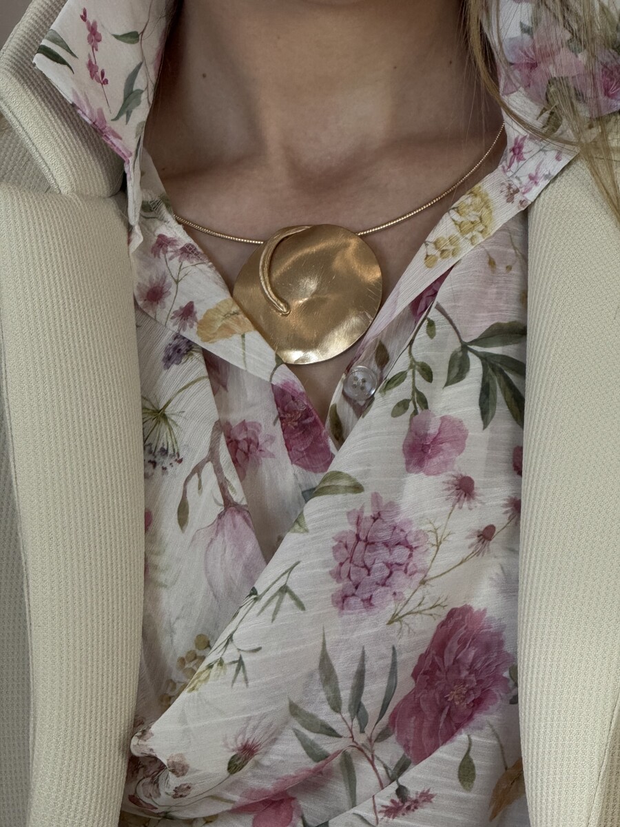 Karcolt körmedálos nyaklánc - arany - Kép 6