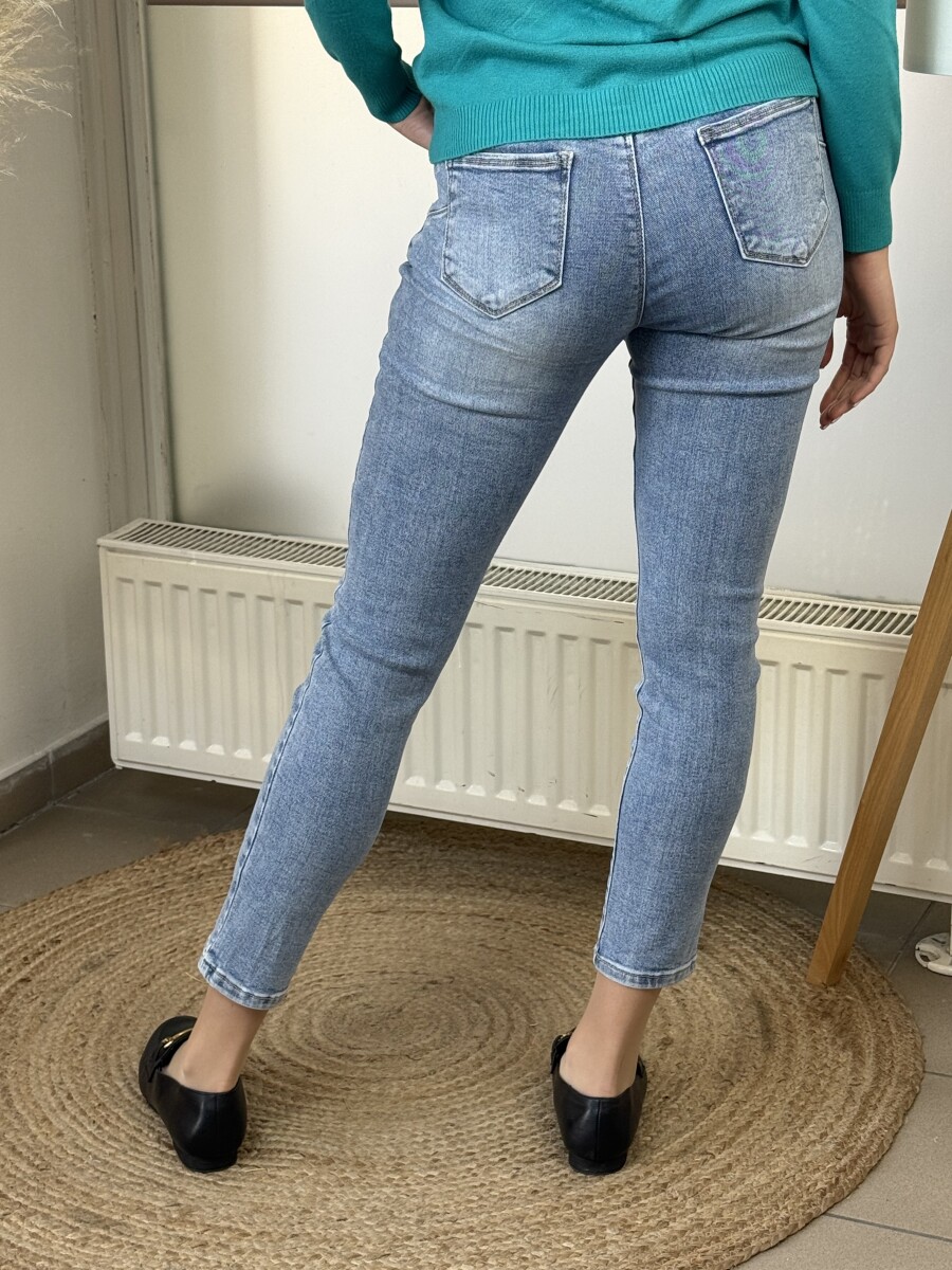 Slim fit farmernadrág - világoskék - Kép 10