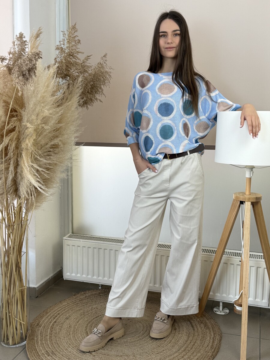 Bőszáru nadrág övvel