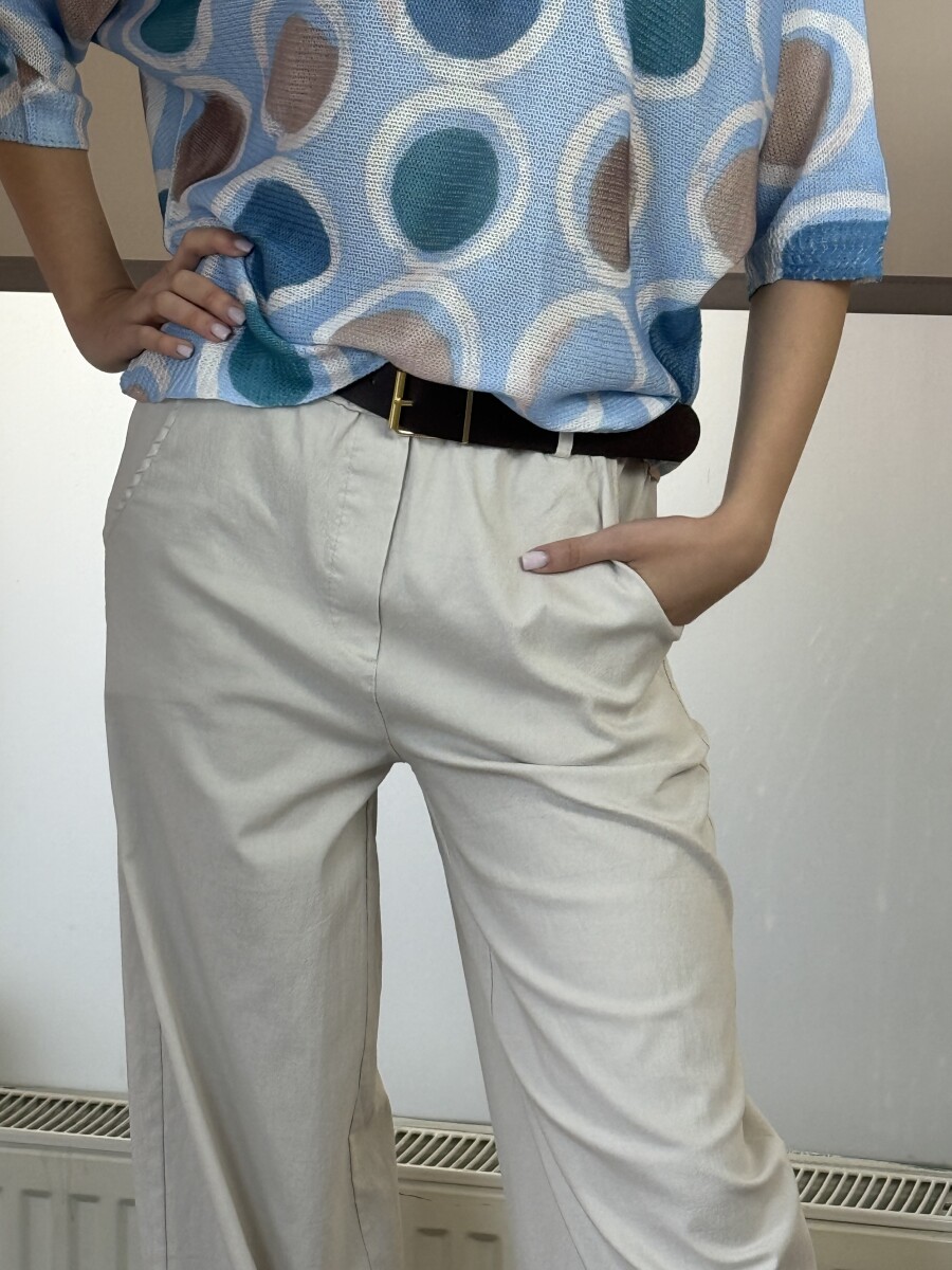 Bőszáru nadrág övvel - bézs - Kép 11