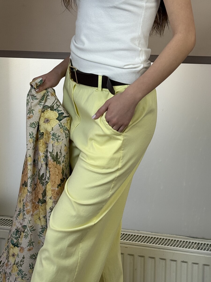 Bőszárú nadrág övvel - sárga - Kép 14