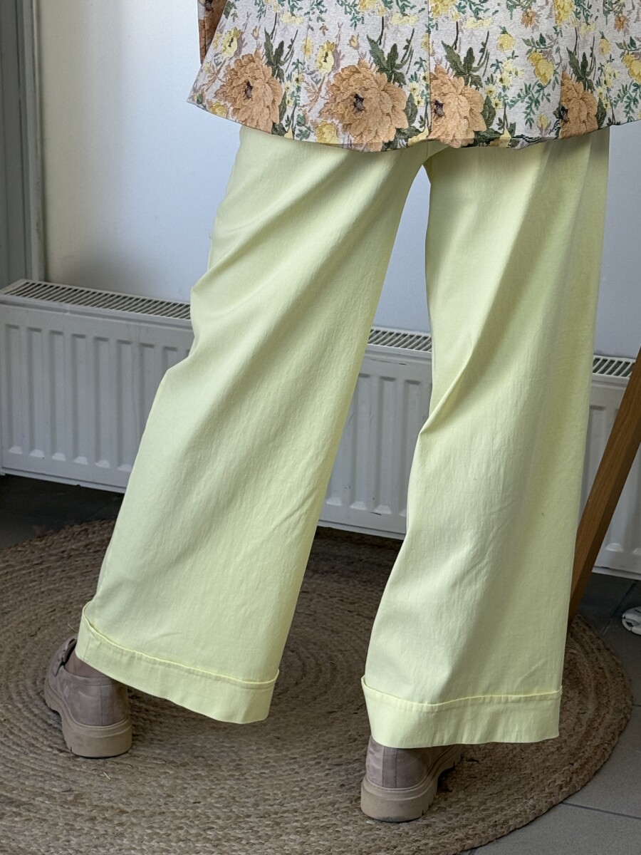 Bőszárú nadrág övvel - sárga - Kép 18