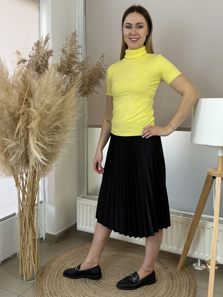 Plisszírozott szoknya övvel - fekete - Kép 3