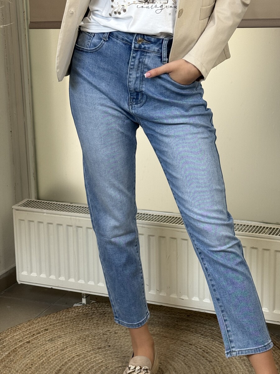 Mom fit farmernadrág - világos farmerkék - Kép 9