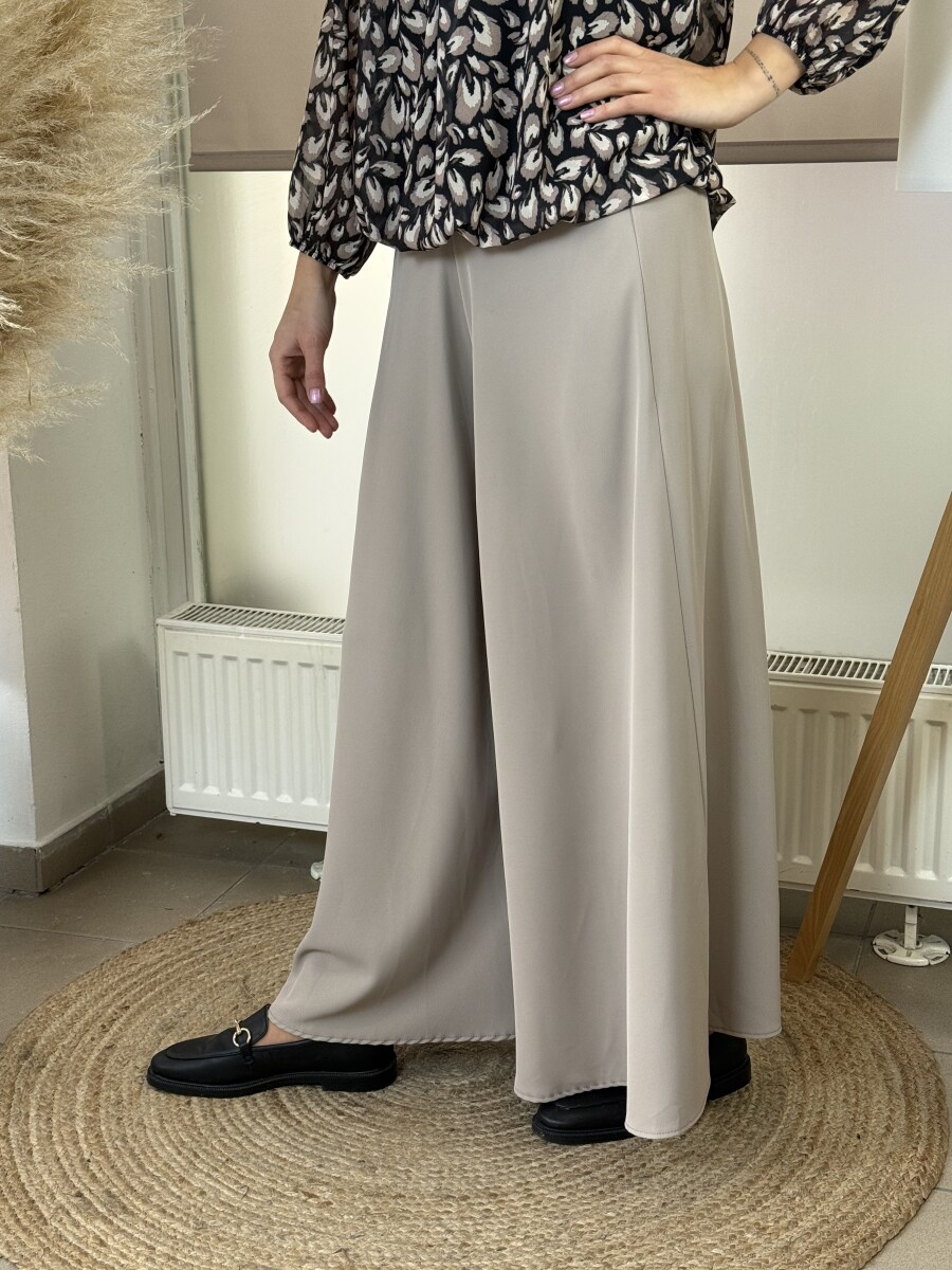 Gumisderekú nadrágszoknya - homok - Kép 7