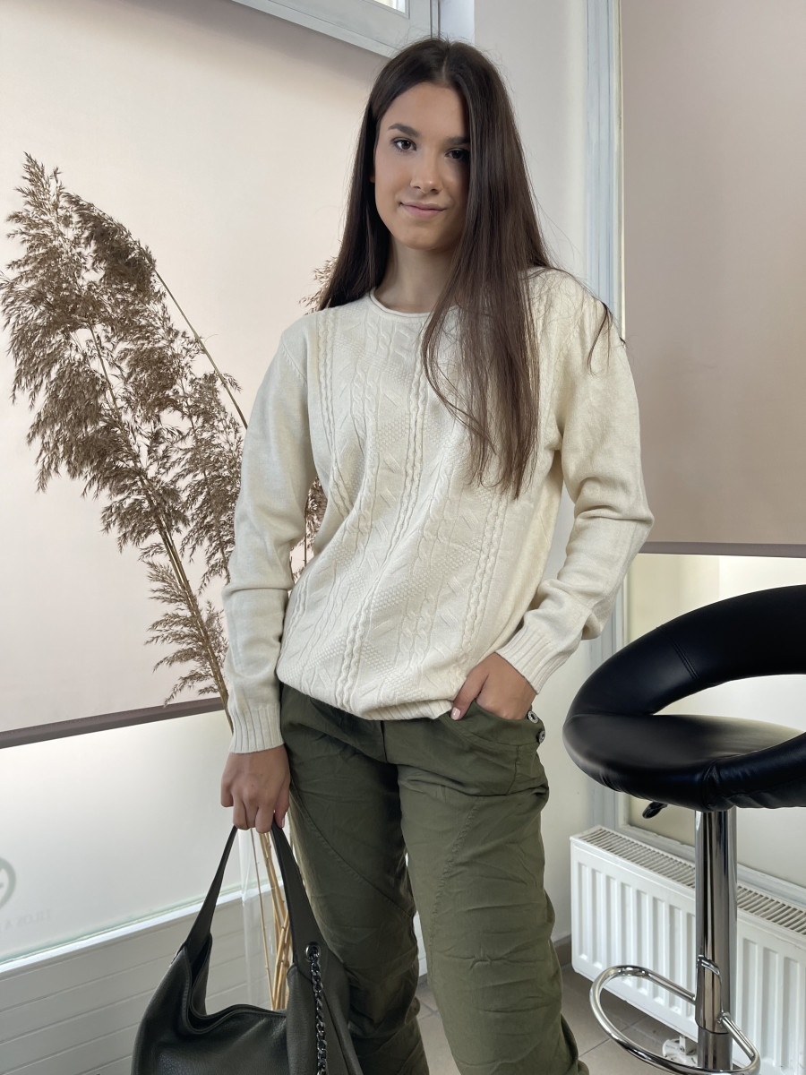 Krém, kerek nyakú mintás kötött pulóver