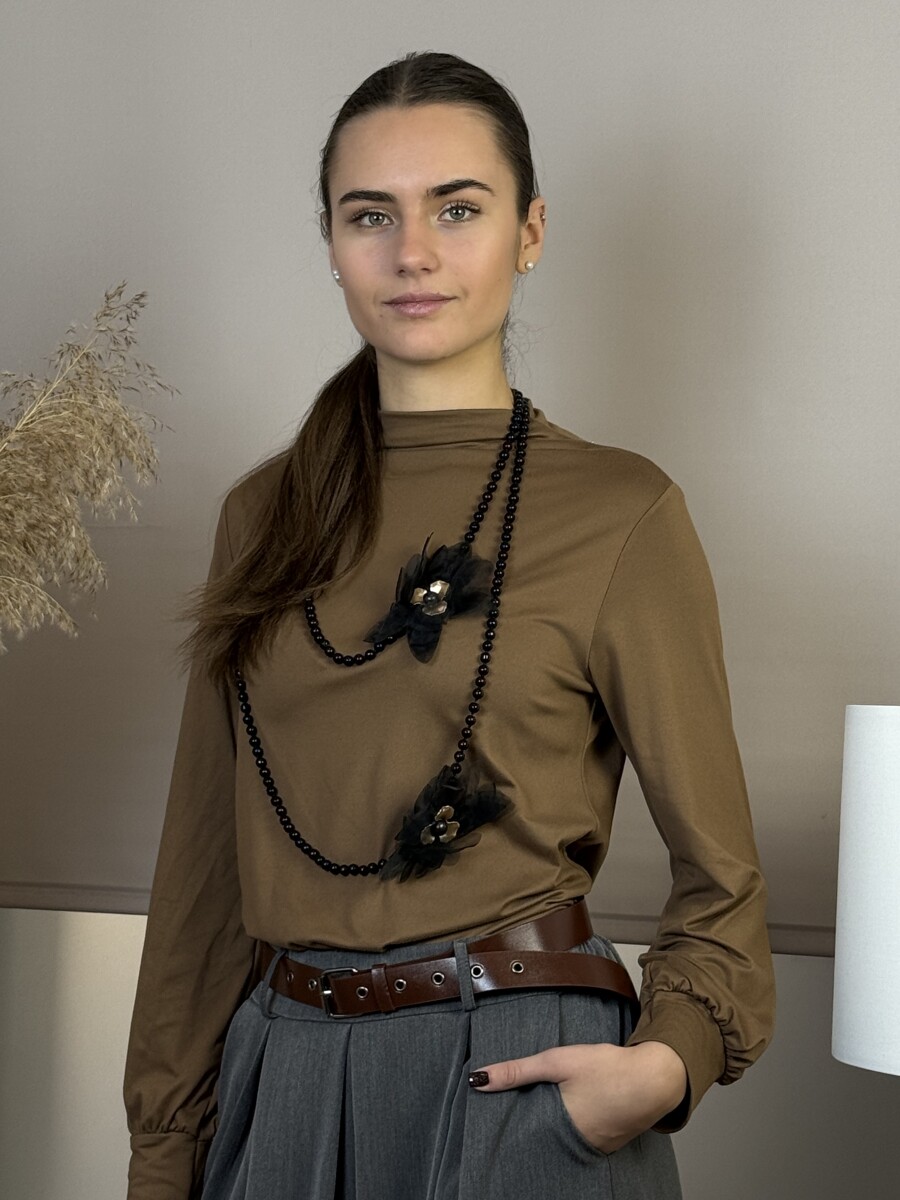 Virágos gyöngyös nyaklánc - fekete - Kép 2