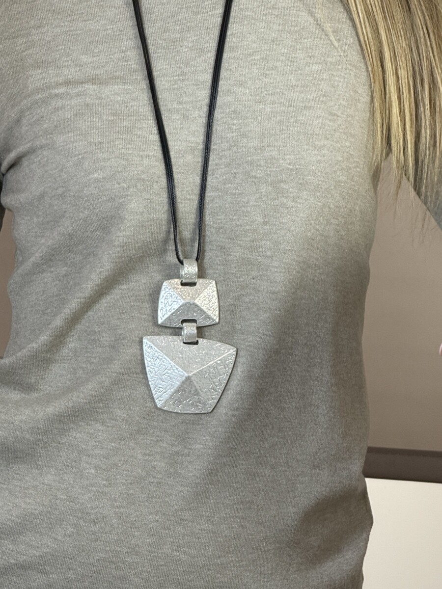 Absztrakt medálos nyaklánc - ezüst-fekete - Kép 4