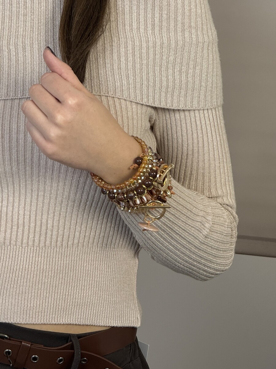 Gyöngyös spirál karkötő - bézs - Kép 6