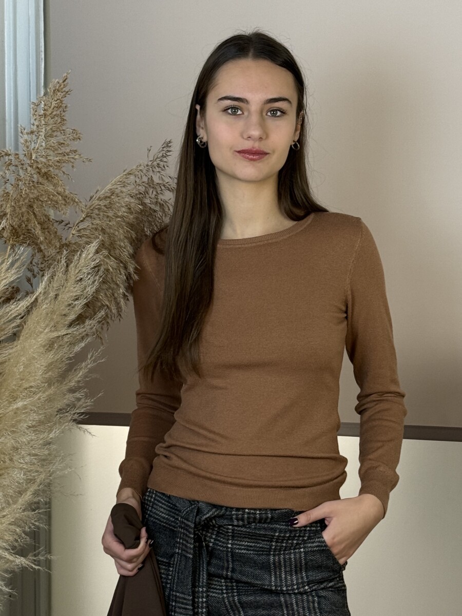 Passzés kereknyakú pulóver - barna - Kép 10