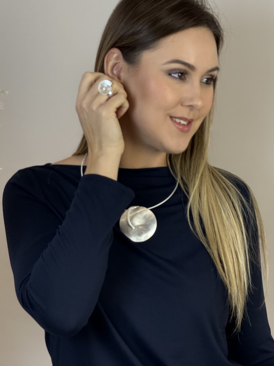 Ezüst színű karcolt íves gyűrű - ezüst - Kép 2