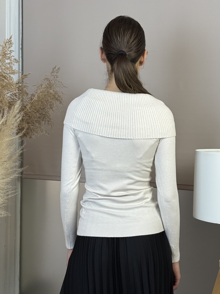 Vékony kötött kámzsás pulóver - krém - Kép 15