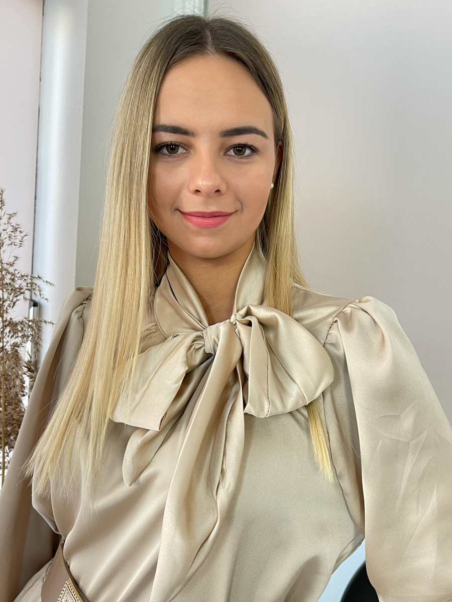 Szatén hatású masnis blúz - bézs - Kép 2