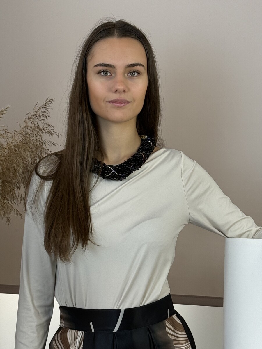 Fonott gyöngyös lánc