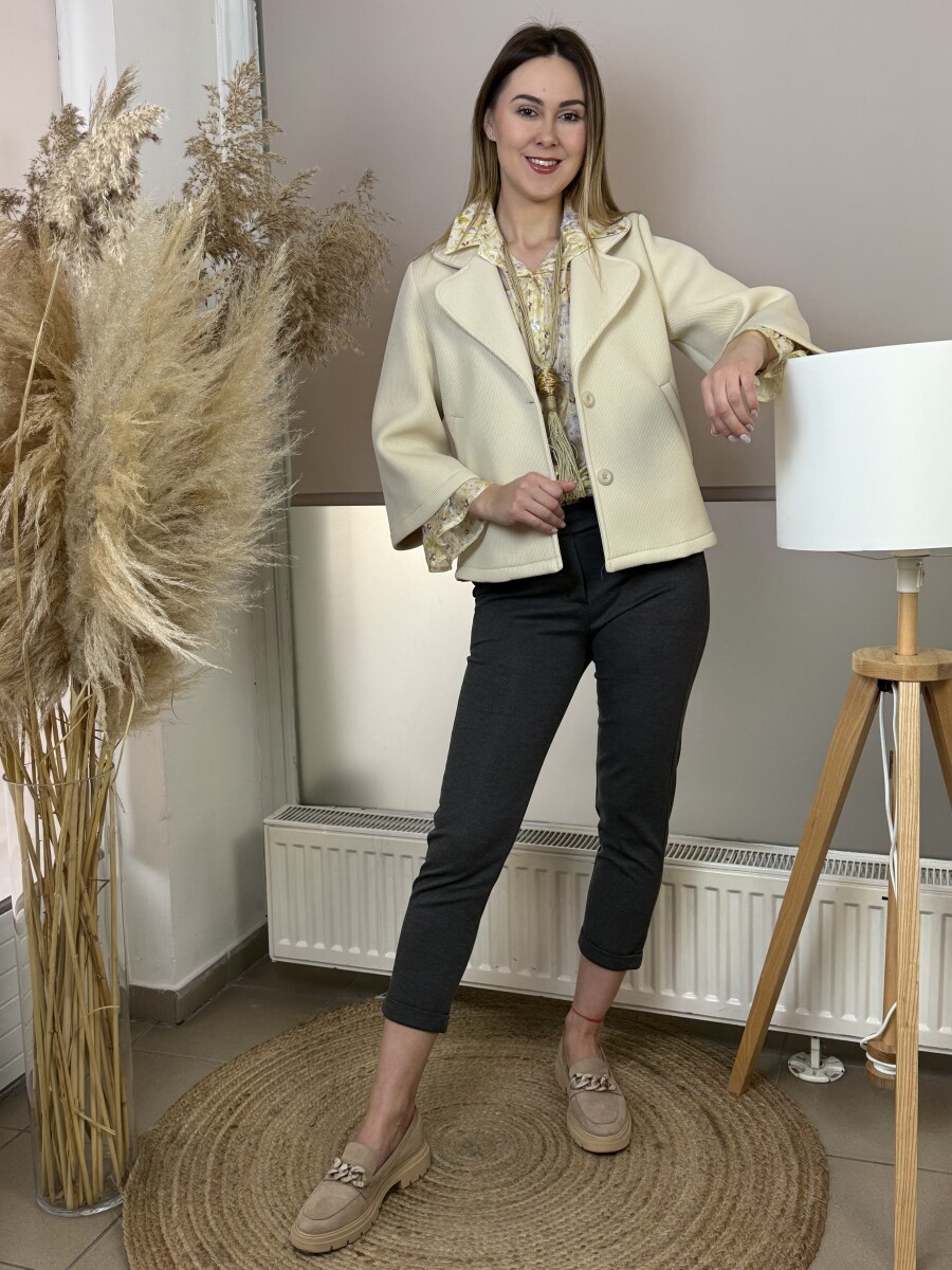 Szivacs kabát tölcsér ujjal - krém - Kép 4