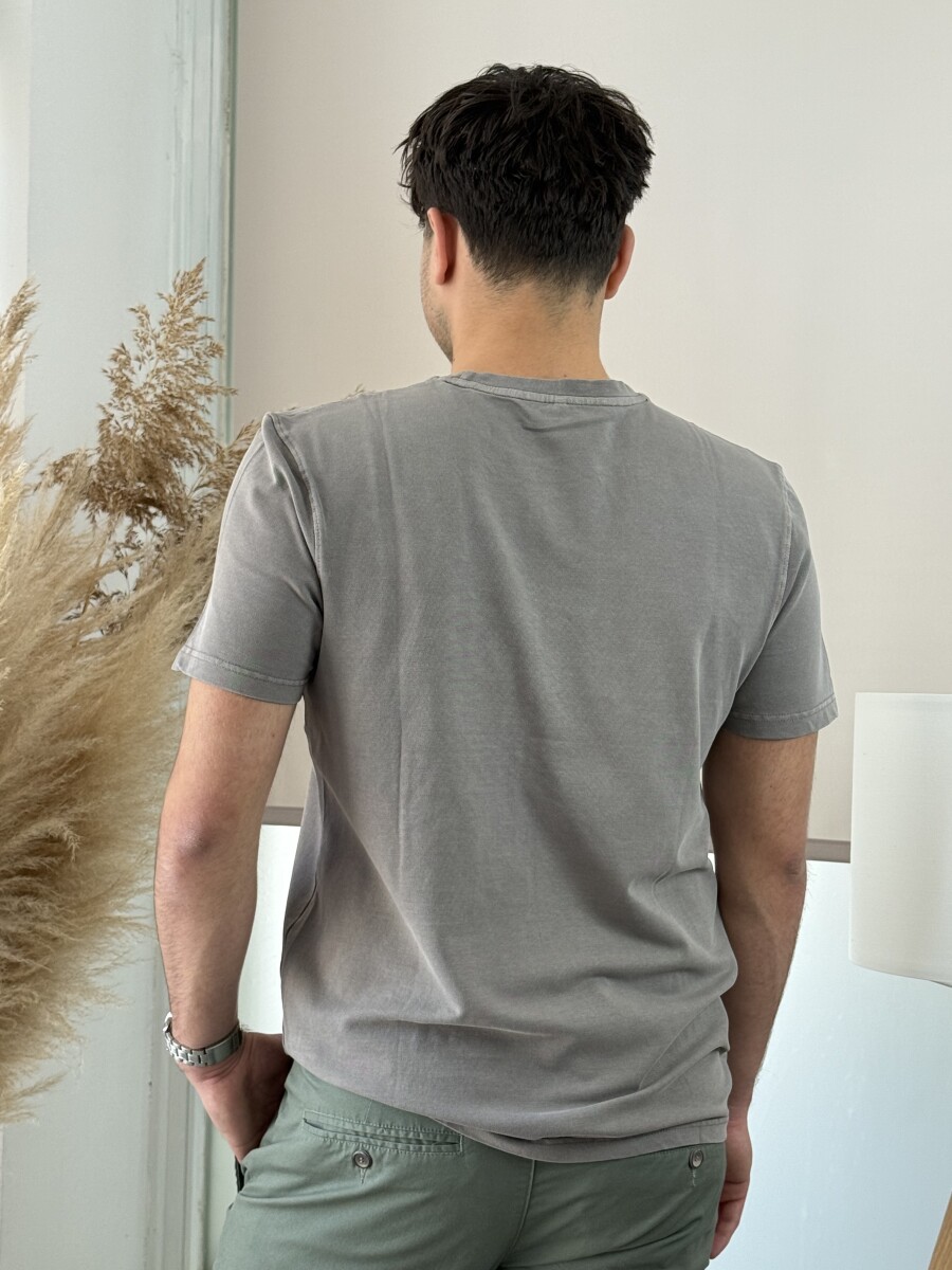 Kereknyakú póló - homok - Kép 8